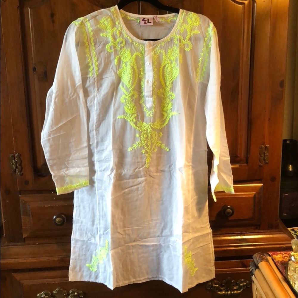 It’s Z &L Beach Top Made in Spain